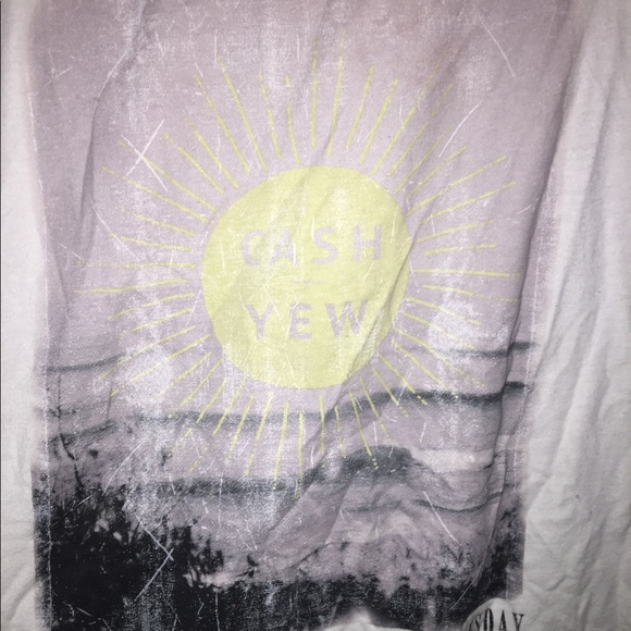 Long sleeve cash yew tee - Picture 8 of 8